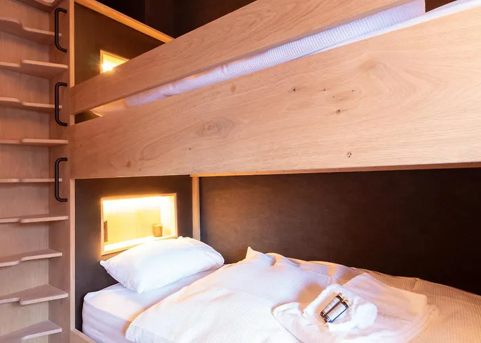 Apartment La Ruinette- Stylish 4-bed, Centre Of