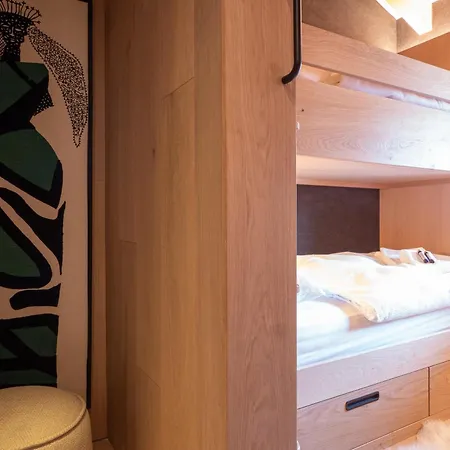 La Ruinette- Stylish 4-bed, Centre Of Вербье