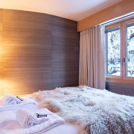 Daire La Ruinette- Stylish 4-bed, Centre Of *