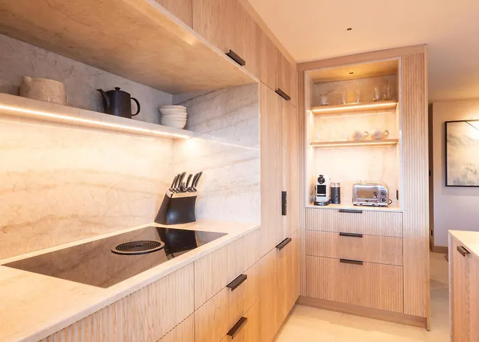 La Ruinette- Stylish 4-bed, Centre Of Вербье